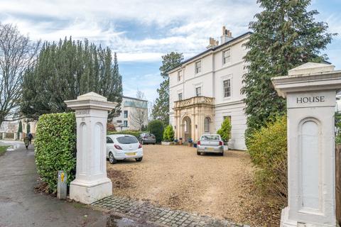 85 The Park, Cheltenham, GL50