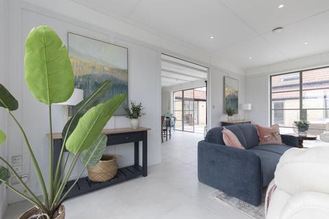 undefined, Crudwell, Malmesbury, SN16