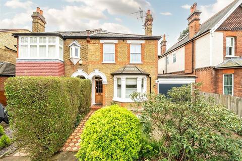 undefined, Holmesdale Road, Teddington TW11