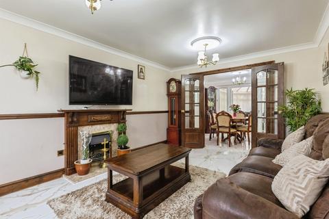 4 bedroom detached house for sale, Kingswood Avenue, Taverham, Norwich