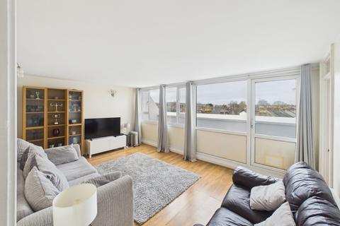 Christian Square, Ward Royal, Windsor, Berkshire, SL4