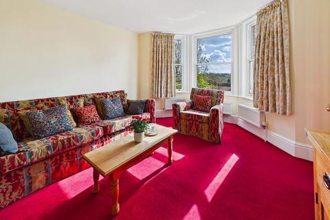 3 bedroom end of terrace house for sale, East Street, Mayfield, TN20