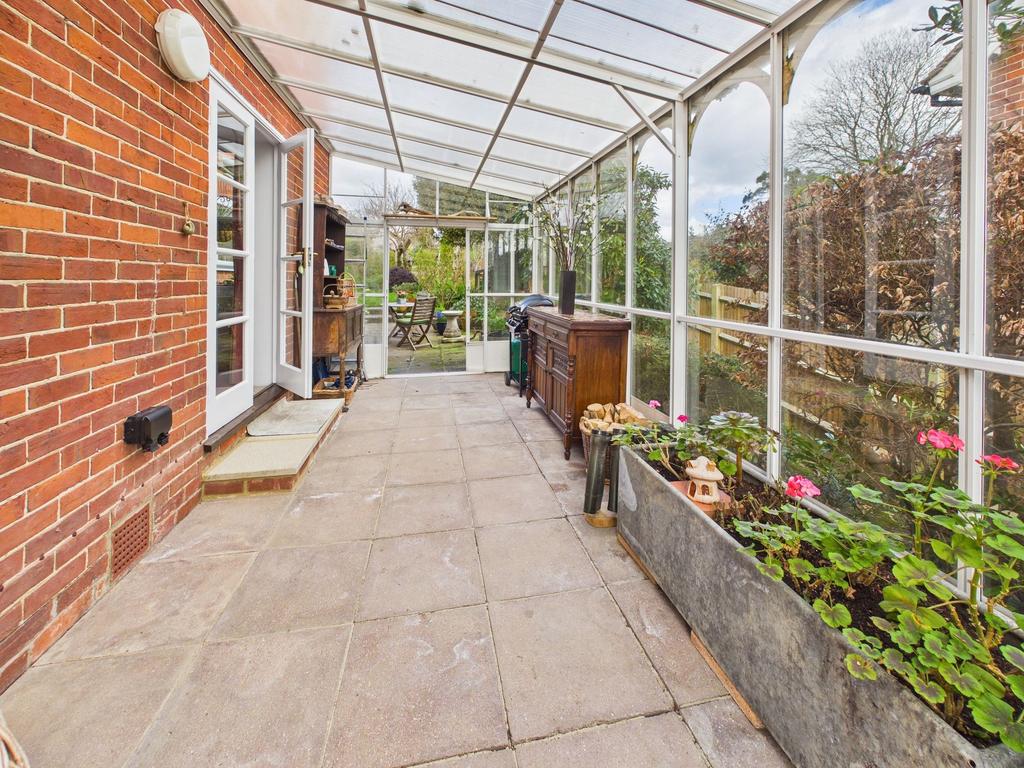 Garden room