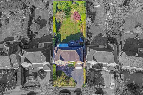 undefined, Broadfern Road, Knowle, B93