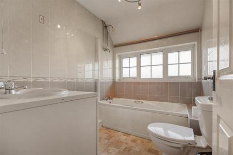 3 bedroom end of terrace house for sale, High Road, Toton, Nottingham