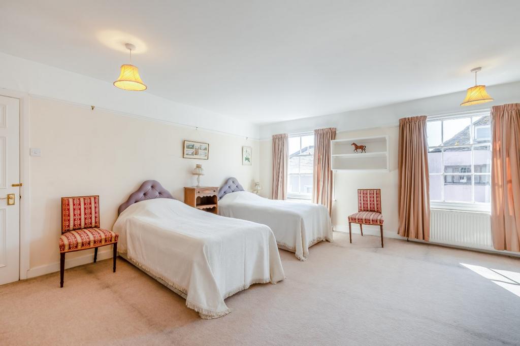 Bedroom 5