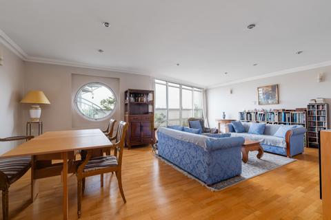 3 bedroom flat for sale, Anchorage Point, Cuba Street, E14
