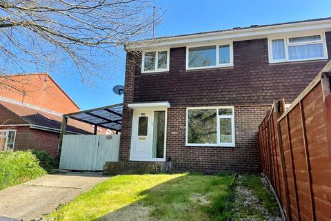 3 bedroom house to rent, Lancaster Drive, Paignton, TQ4