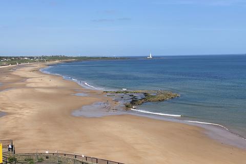 3 bedroom apartment to rent, Esplanade, Whitley Bay, NE26