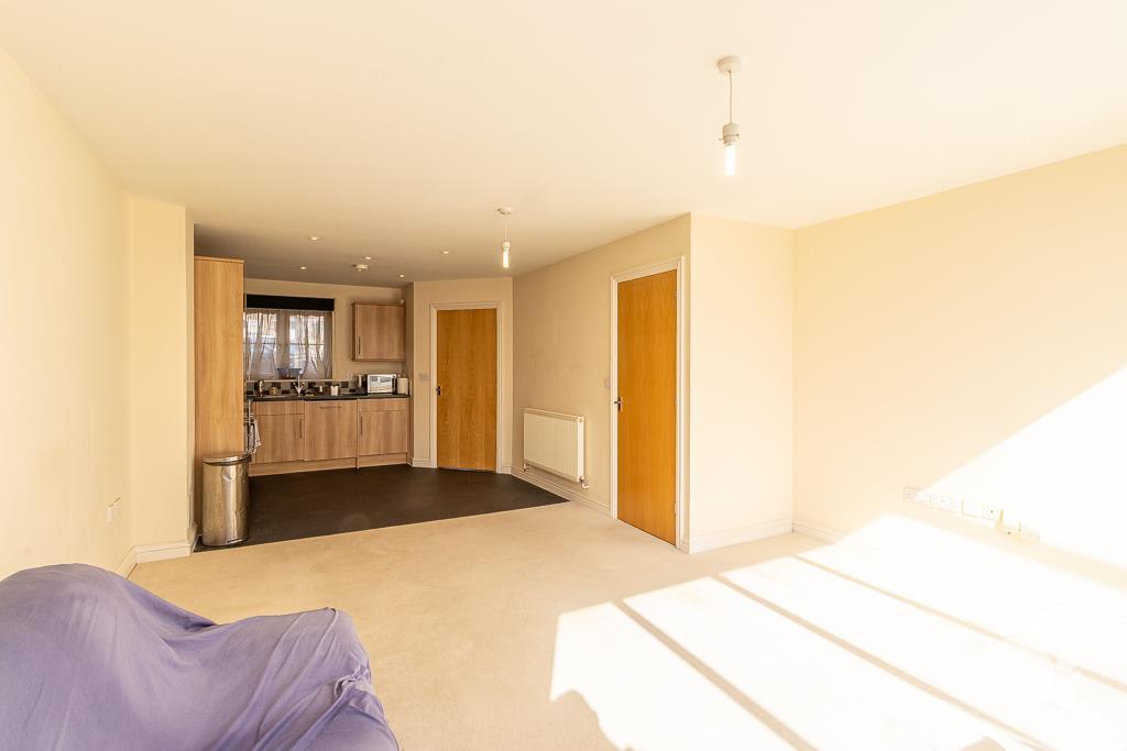 Lounge/Kitchen