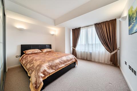 undefined, East Street, Epsom, KT17