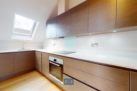 undefined, Manor Road, Chigwell IG7