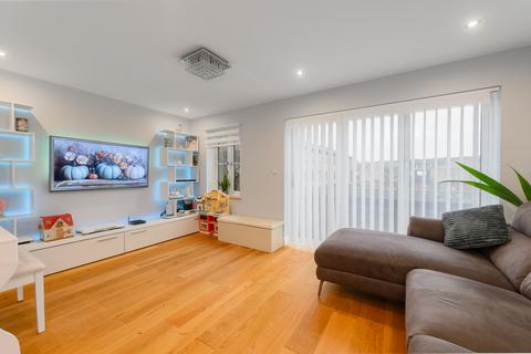 undefined, Plymouth Wharf, London, E14