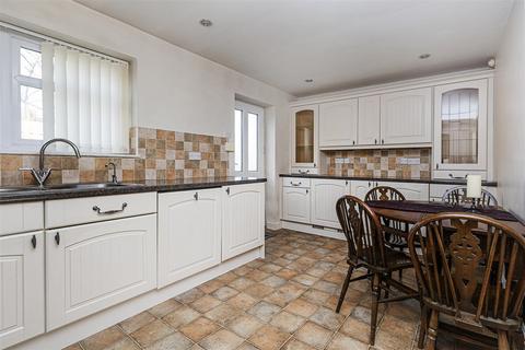 undefined, Greenhead Lane, Huddersfield HD5