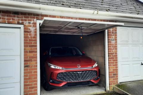 undefined, PAXTON ROAD, FAREHAM - GARAGE.