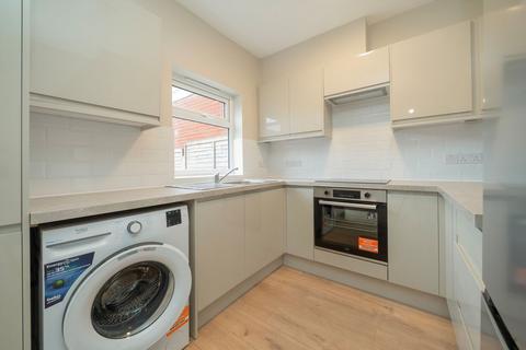 3 bedroom house to rent, Charlton Road, Harrow HA3