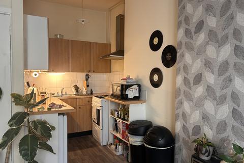 undefined, Caledonian Crescent, Edinburgh EH11