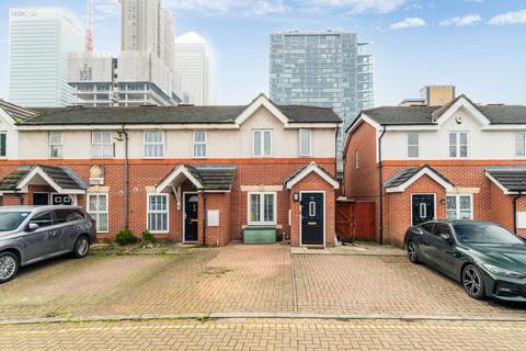 undefined, Dingle Gardens, London, E14