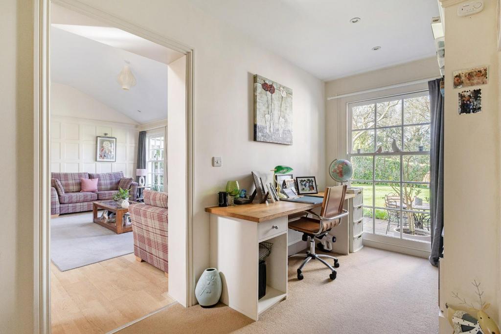 104913 4 Westcourt Salisbury Road Netheravon (15).
