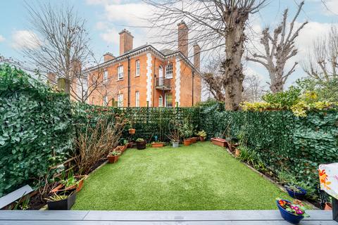 undefined, Pine Grove, London, SW19