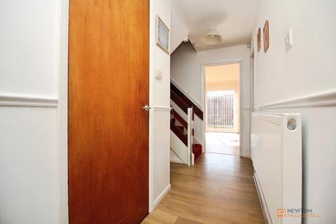3 bedroom end of terrace house for sale, Langley Walk, Leicester, LE4