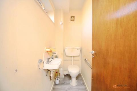 3 bedroom end of terrace house for sale, Langley Walk, Leicester, LE4