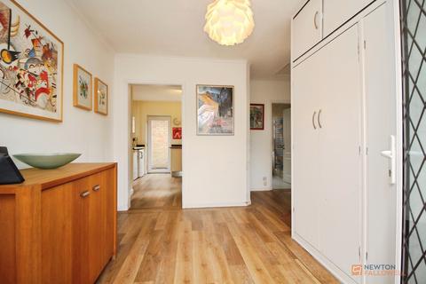 undefined, Harrowgate Drive, Birstall, LE4