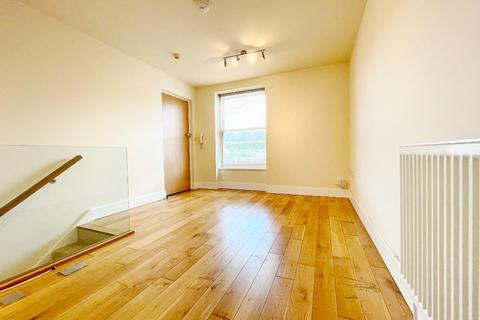 undefined, St James Street, Cheltenham GL52