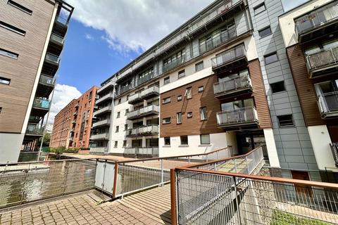 2 bedroom apartment for sale, Advent House, Isaac Way, Manchester
