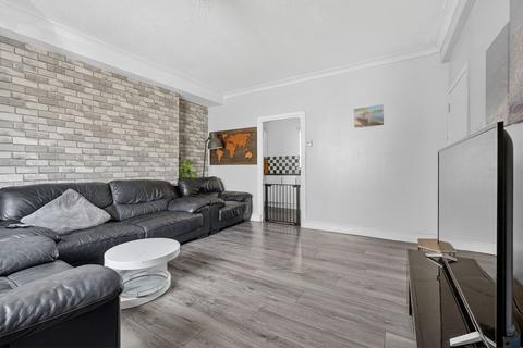 undefined, Flat B, 104 Titchfield Street, Kilmarnock, KA1 1PH