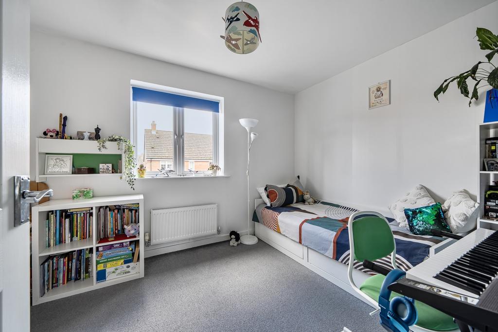 Bedroom 2.2