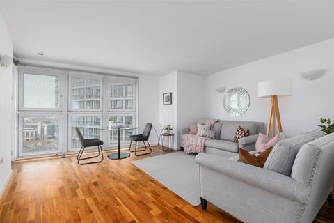Fairmont Avenue, London, E14