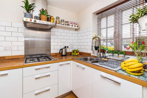 2 bedroom terraced house for sale, Oxmoor Avenue, Hadley, Telford