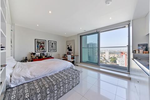 undefined, West Tower, 1 Pan Peninsula Square, Canary Wharf, London, E14