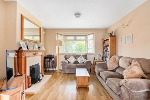 3 bedroom semi-detached house for sale, Northernhay Walk, Morden SM4