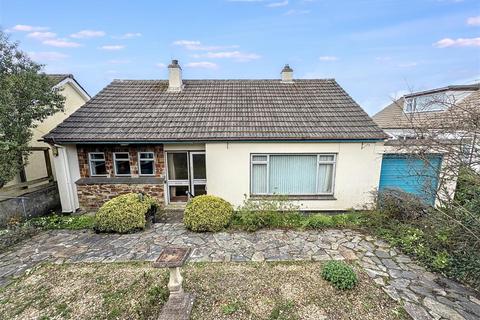 4 bedroom detached bungalow for sale, Park View, Truro