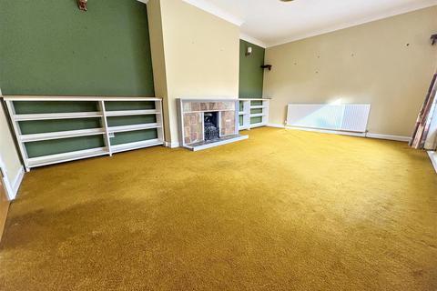 4 bedroom detached bungalow for sale, Park View, Truro