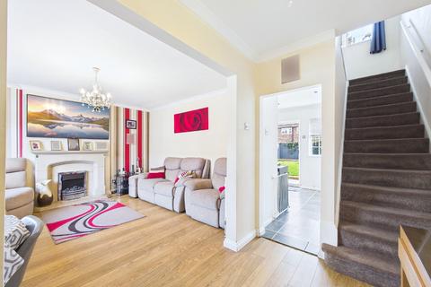 3 bedroom terraced house for sale, Ravel Road, Aveley, South Ockendon, Essex, RM15