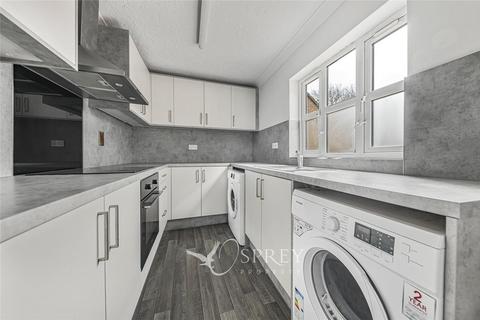 3 bedroom flat to rent, Broad Street, Peterborough PE7