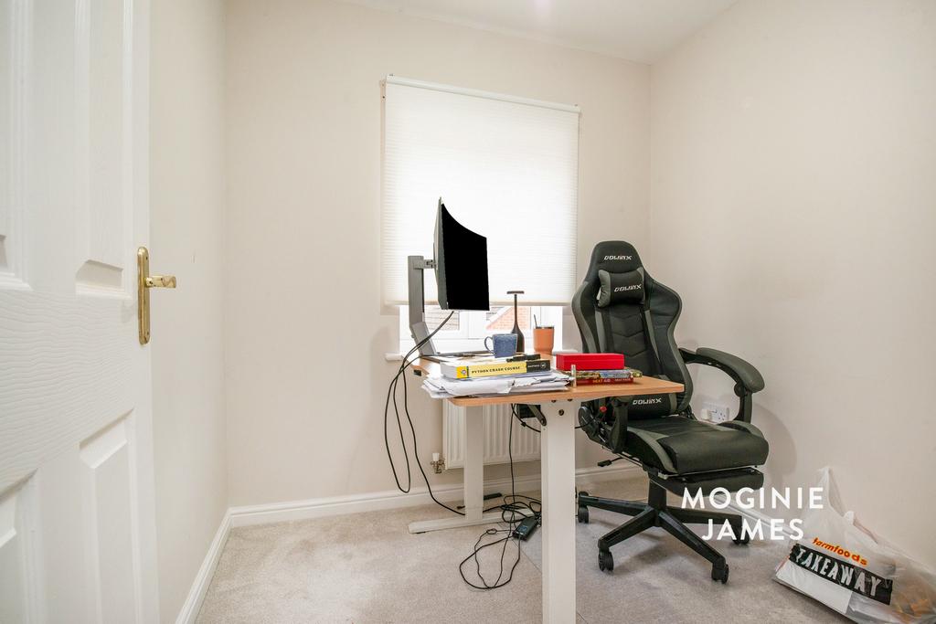 Pbox-IMG.jpg