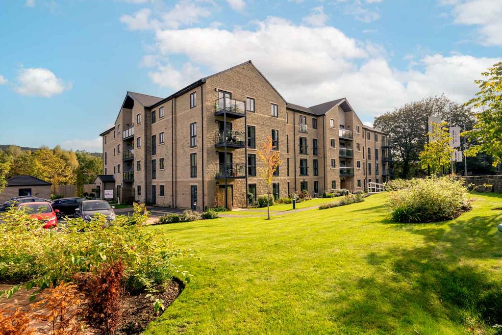 Whitelock Grange, Bingley - Front Exterior