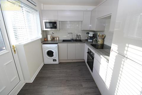 2 bedroom terraced house for sale, Bradwell Walk, Flixton