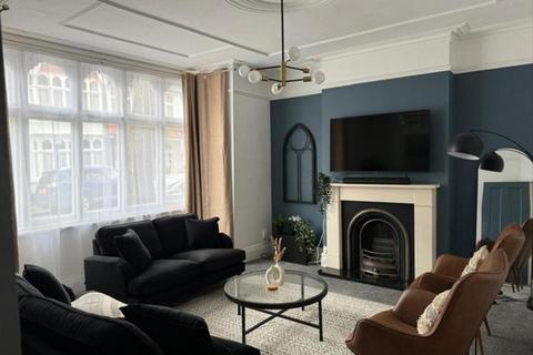 undefined, Merton Avenue, London W4