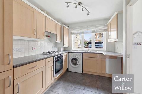 3 bedroom terraced house for sale, Simmons Drive, Essex
