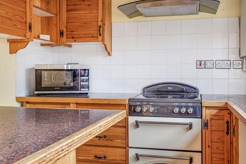 2 bedroom semi-detached house for sale, Toby Gardens, Hadlow, TN11