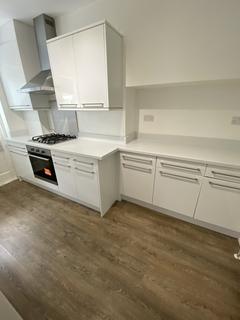 2 bedroom apartment to rent, Denison Close, London N2