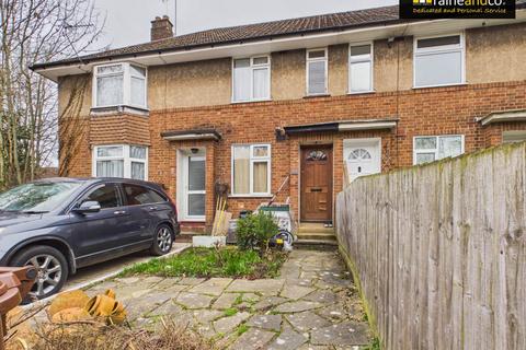The Highlands, Potters Bar