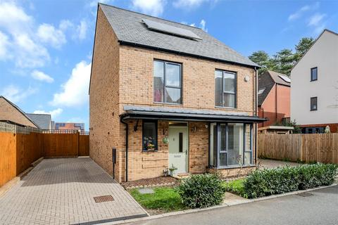 Cruden Place, Coulsdon