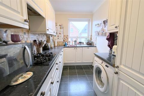 2 bedroom apartment for sale, James Court Lymington Road, Highcliffe, Christchurch, BH23