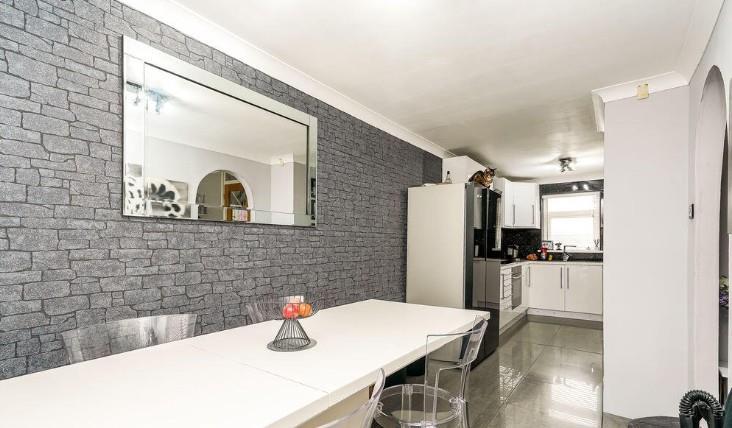 Kitchen diner